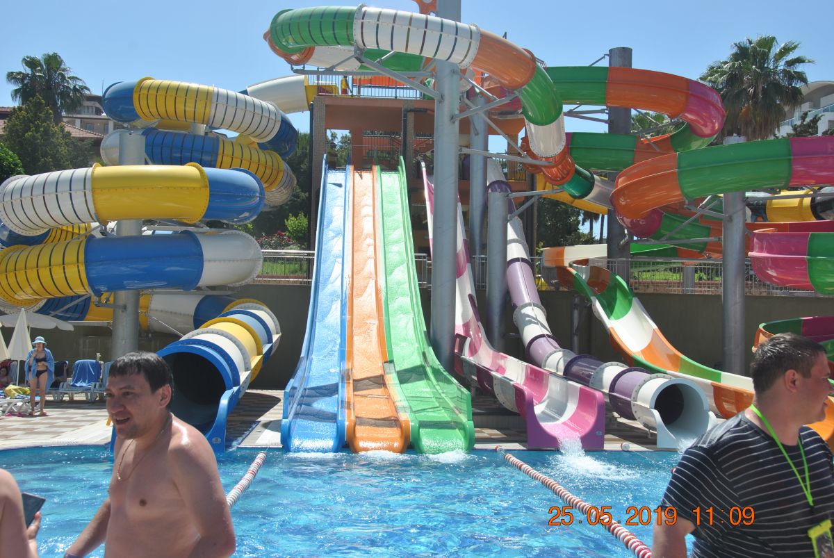 imagini hotel LONICERA RESORT